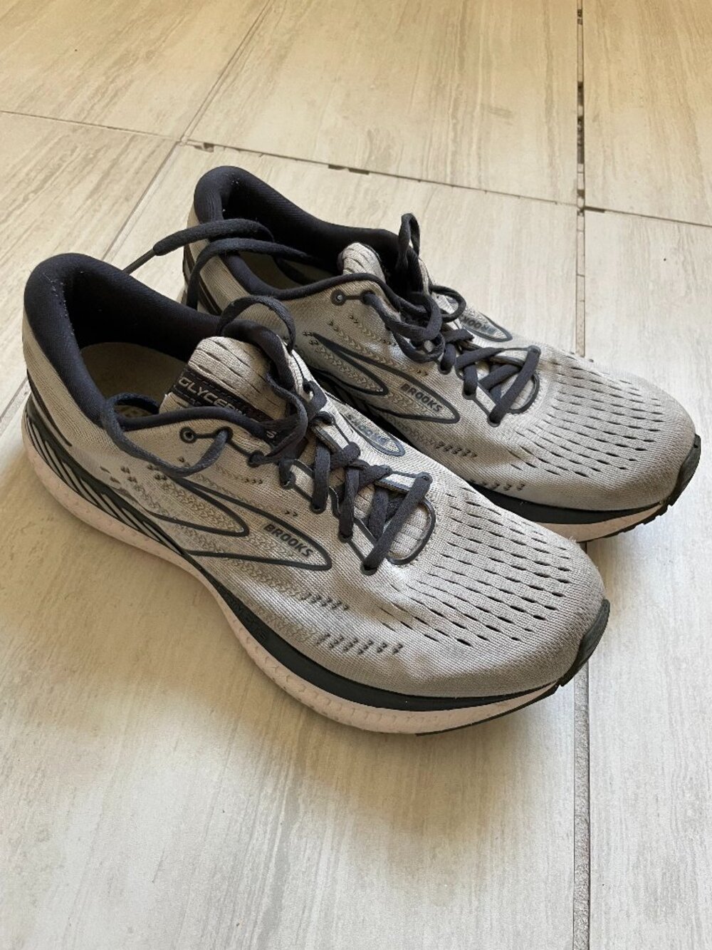 Brooks® Glycerin GTS 19